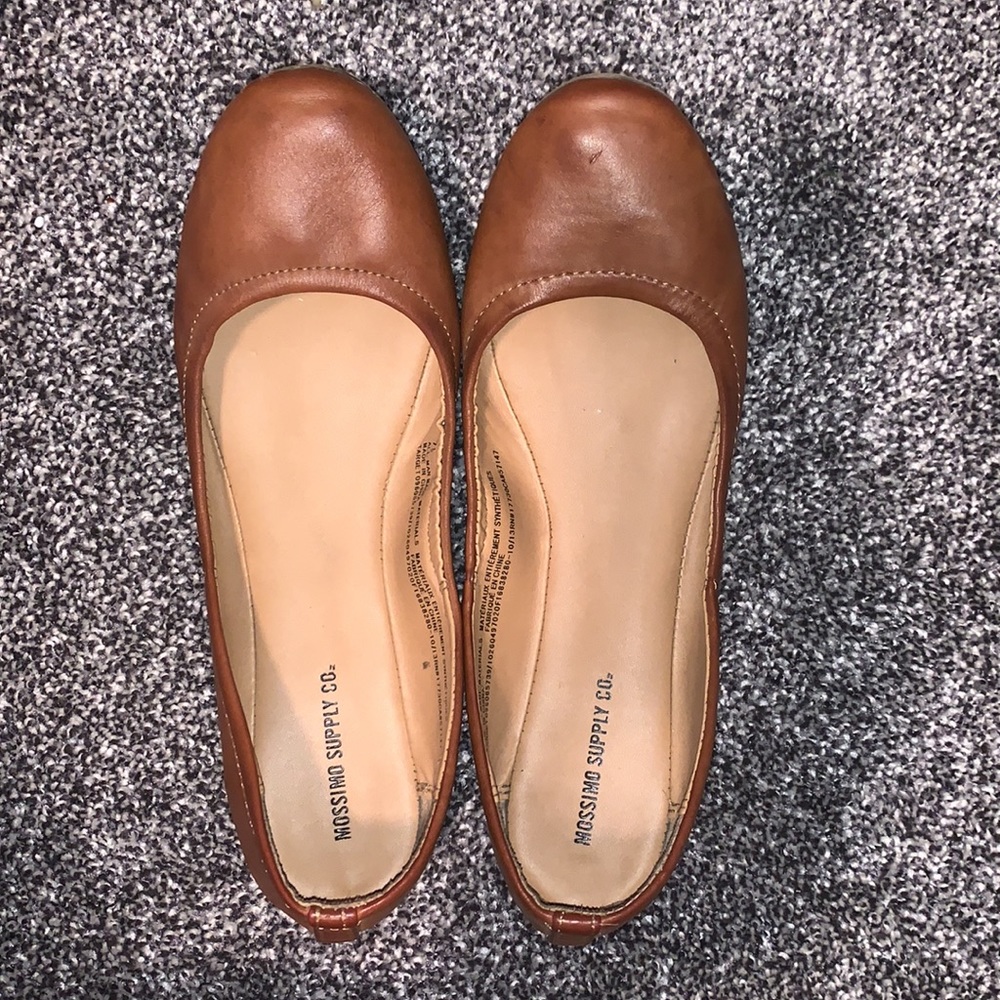 Mossimo Chesnut Brown Stretchy Leather-Style Flats